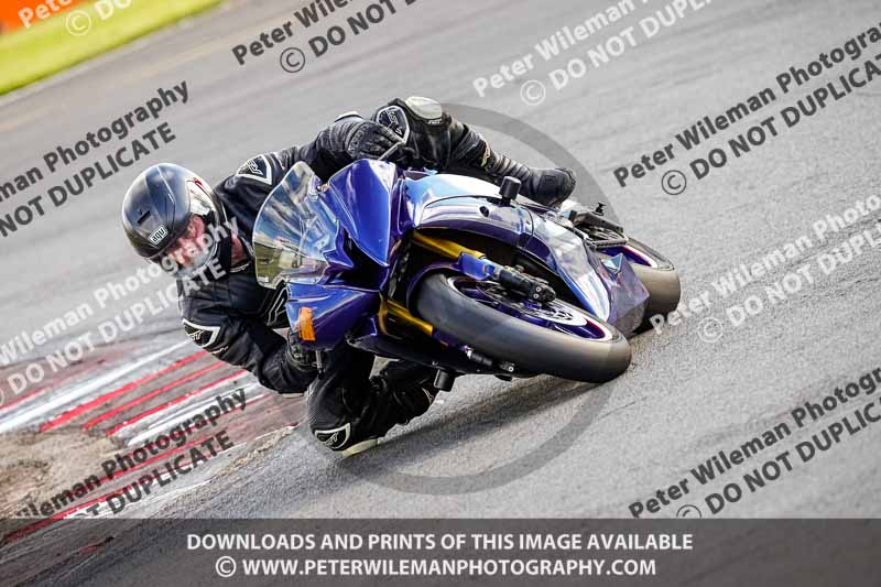 donington no limits trackday;donington park photographs;donington trackday photographs;no limits trackdays;peter wileman photography;trackday digital images;trackday photos